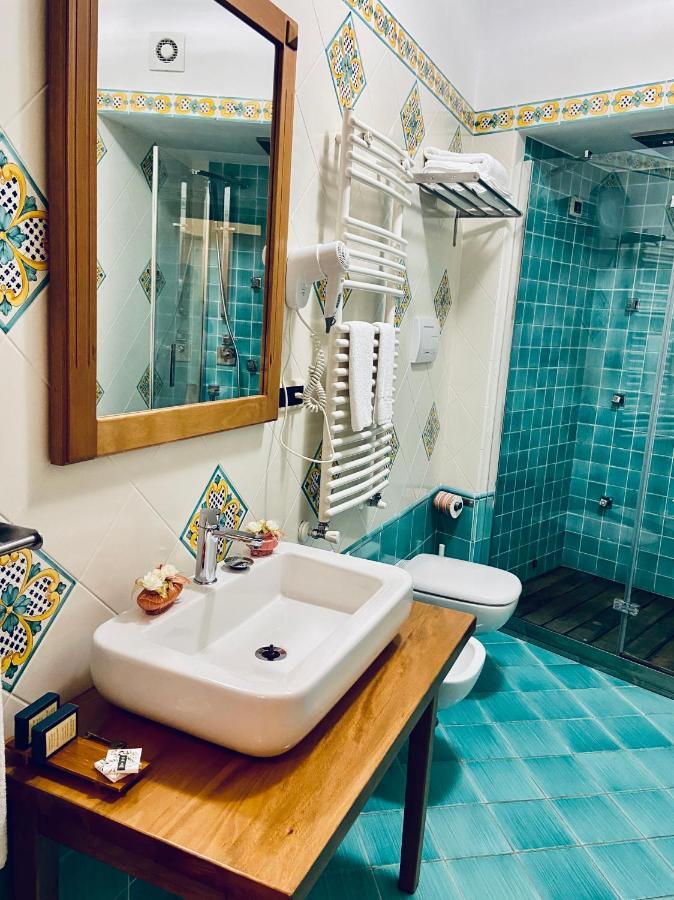 Campagna Waterfalls View Suites Εξωτερικό φωτογραφία